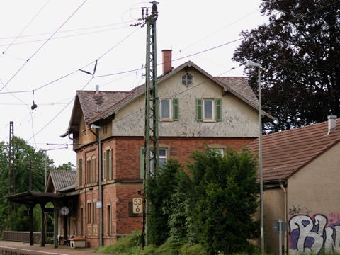 Bahnhof Gingen 7-08